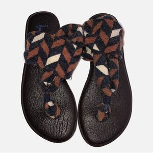 Sanuk Size US 8 Sandals Yoga Sling Fabric Thong Neutral Geometic Print Brown 39